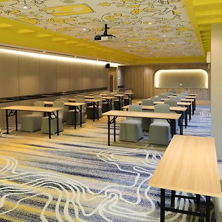 Yello Hotel Harbour Bay Наґойя Екстер'єр фото