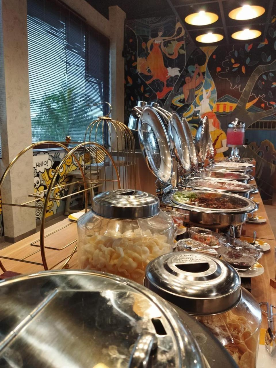 Yello Hotel Harbour Bay Наґойя Екстер'єр фото